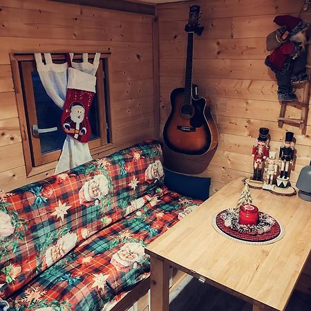 Willa Tiny House Des Bougnats Teilhede Zewnętrze zdjęcie