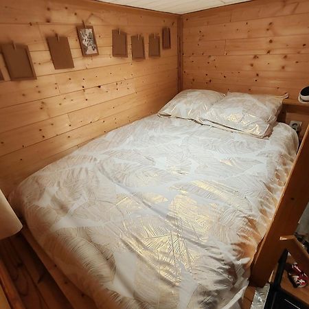 Willa Tiny House Des Bougnats Teilhede Zewnętrze zdjęcie