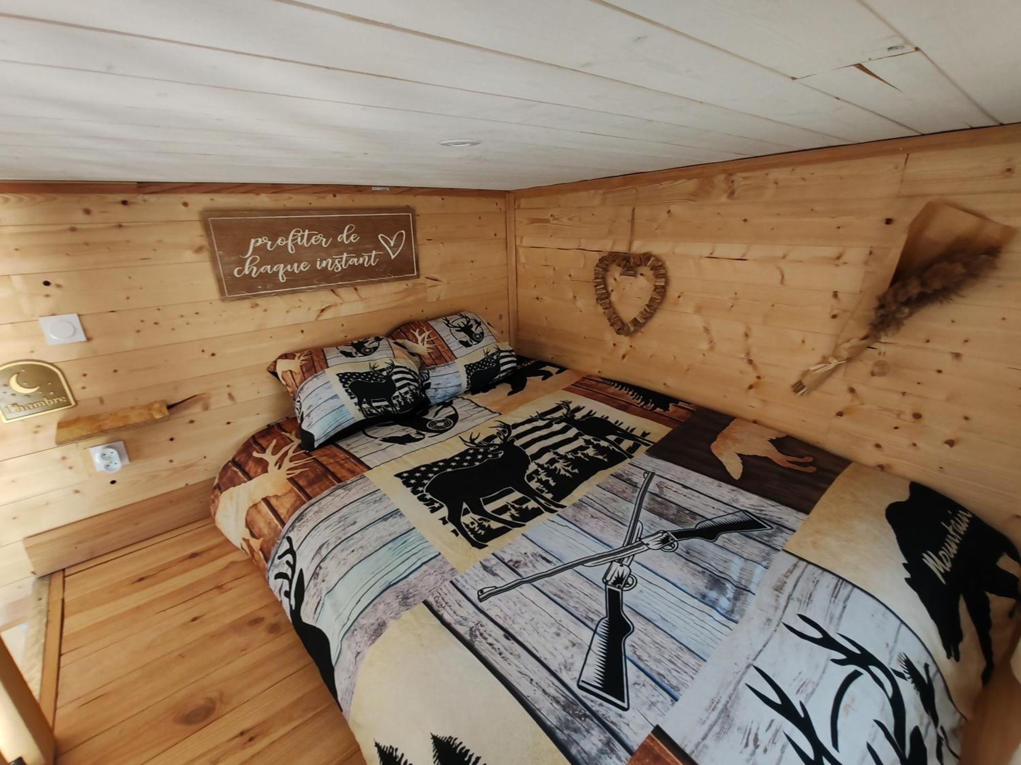 Willa Tiny House Des Bougnats Teilhede Zewnętrze zdjęcie